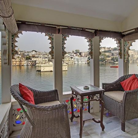 Lake Pichola Hotel Udaipur Ngoại thất bức ảnh
